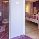 In 14224 Apartament *