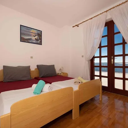 Apartment In 43070 Crikvenica